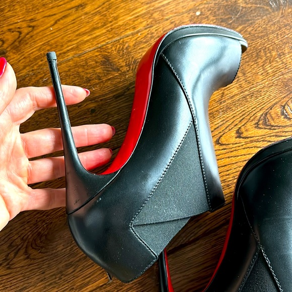 christian louboutin heels - Picture 16 of 17